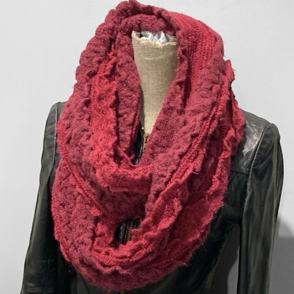 Charlie Paige burgundy Infiniti scarf 66x12